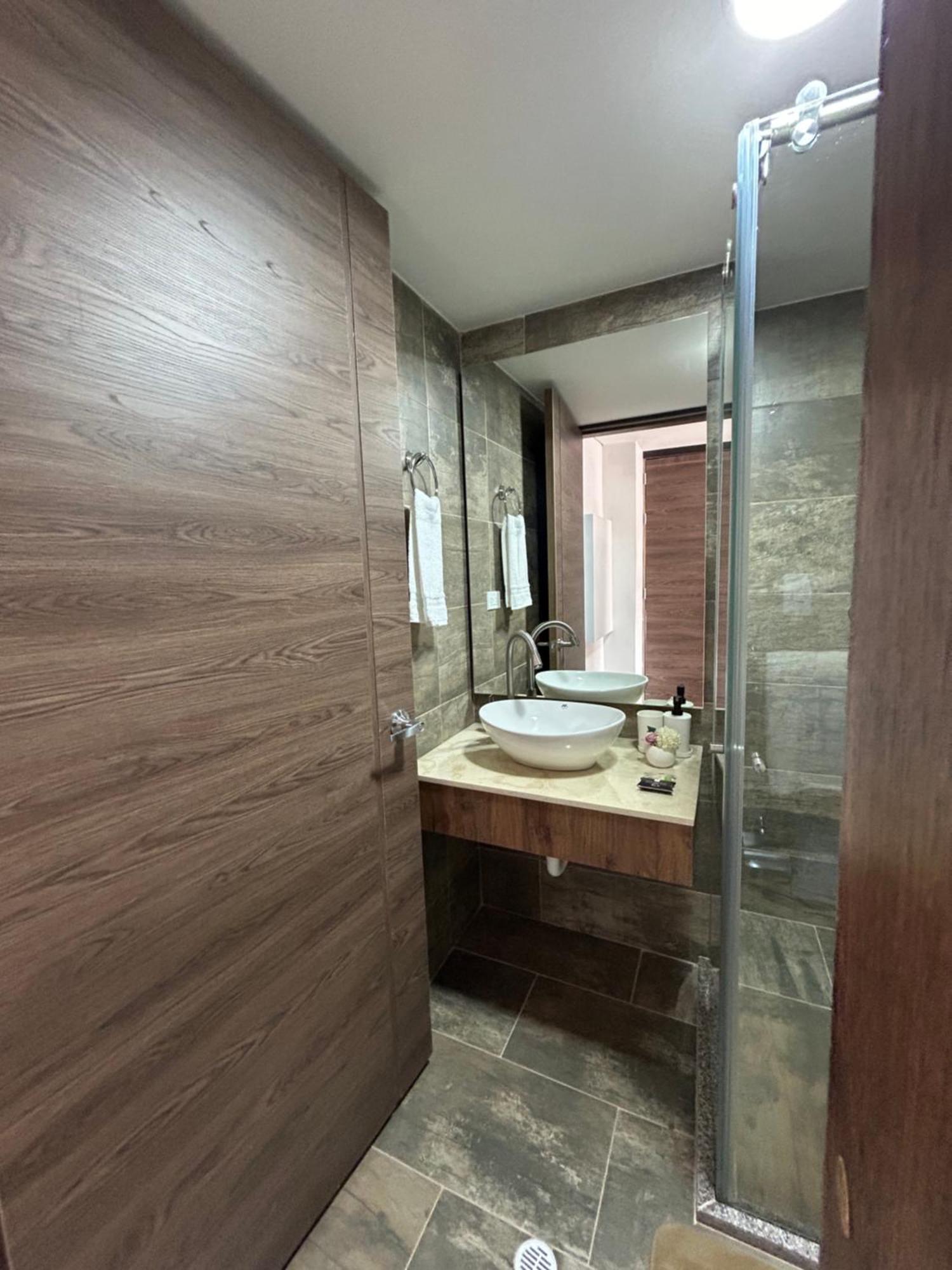 Hotel Wlh Gold Bogotá Extérieur photo
